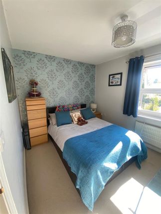 End terrace house for sale in Barley Meadows, Inkberrow, Worcester