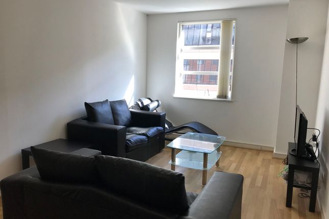 2-bed flat on Apartment 41,, The Quadrangle, 1 Lower Ormond Street, Manchester, £160,000