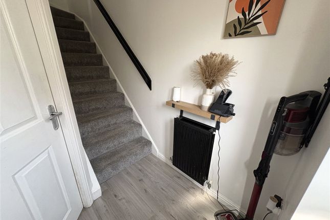 27, Cullen Drive, Birtley photo 3