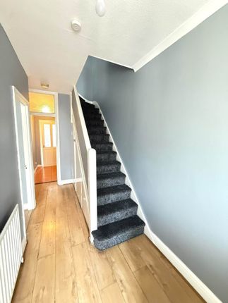 Greenland Crescent, Southall photo 5