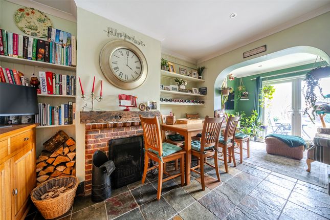 4, Coombe Avenue, Kent photo 3
