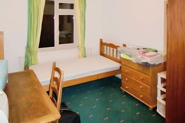 3, Eldertree Gardens, EXETER photo 5