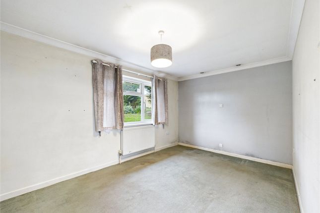 25, Pattern Bush Close, Manningtree photo 3