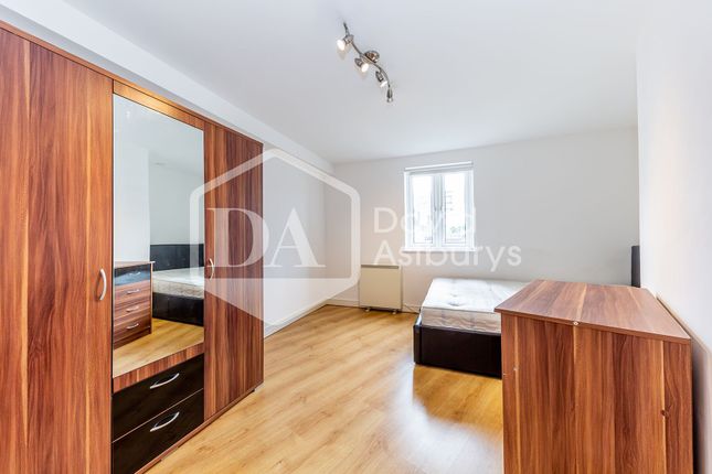 Thumbnail Flat to rent in Criterion Mews, Archway Holloway, London