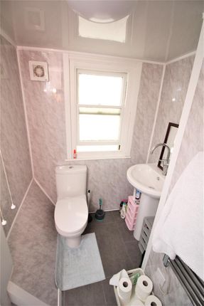 Flat 2, 107A, High Street, Ilfracombe photo 5