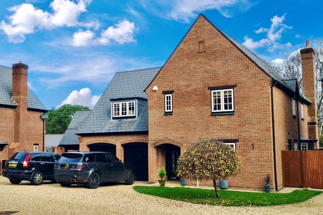 5 Bedroom Detached House