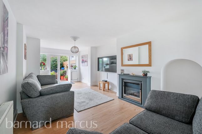 126, Beverley Way, London photo 4