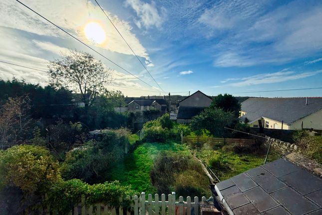 3 Chapel Row Heol Spencer, Bridgend photo 3