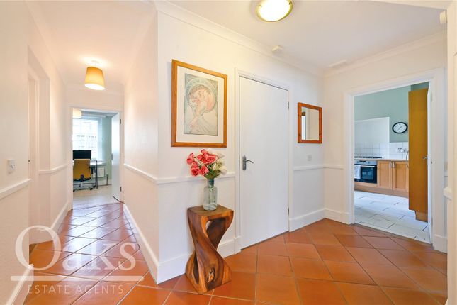 Maisonette for sale in Atherfold Road, London