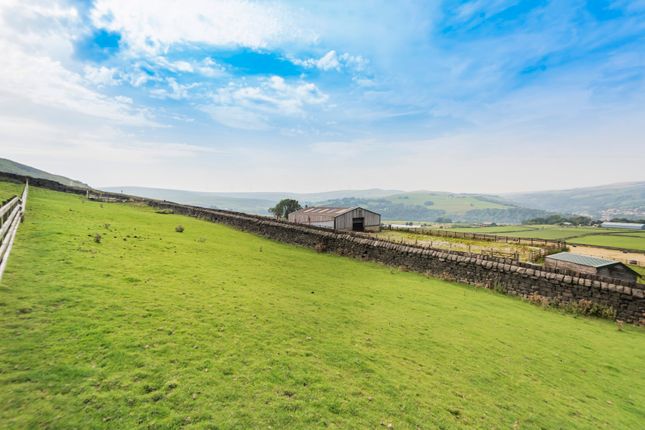 Thumbnail Detached house for sale in Lumbutts Road, Todmorden