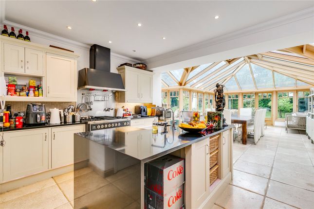 Thumbnail Detached house for sale in Woodstock Road, Golders Green