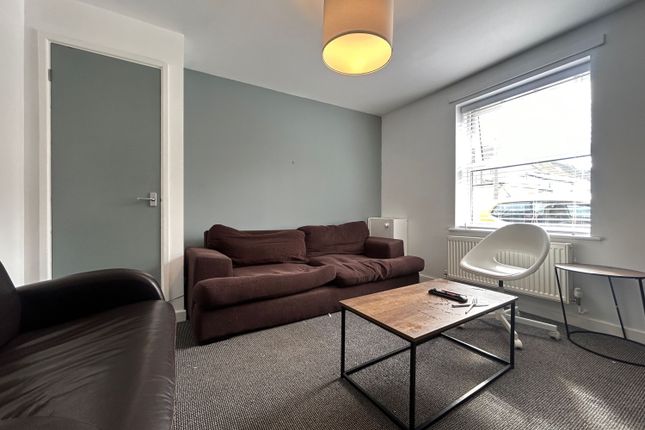 3, Brydges Place, Cardiff photo 2
