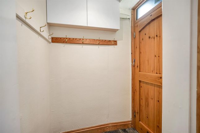 11, Marygate, Barton Richmond photo 4