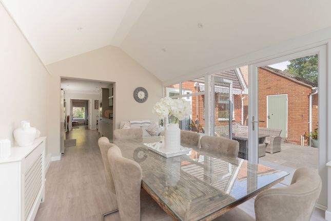 11 Warren Green, Norwich photo 4