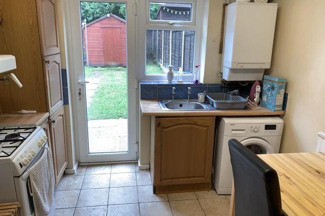 12, Welwyn Close, Grantham photo 4