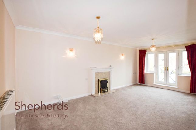 Flat 12, Deercote Court, Turners Hill, Cheshunt photo 2