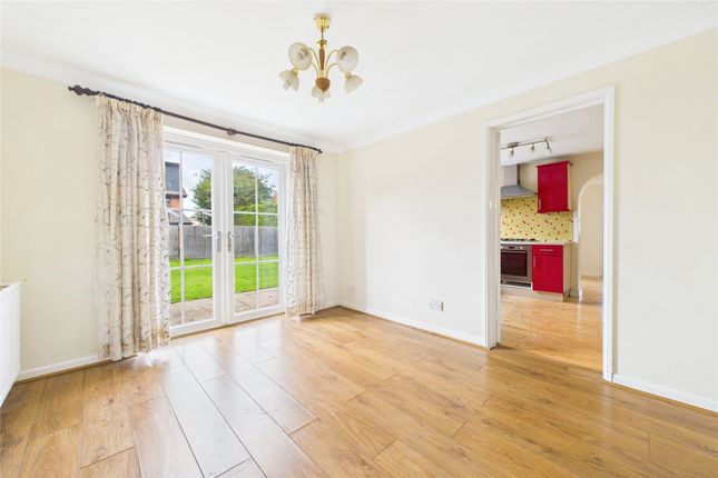 47, Chatteris Way, Reading photo 4