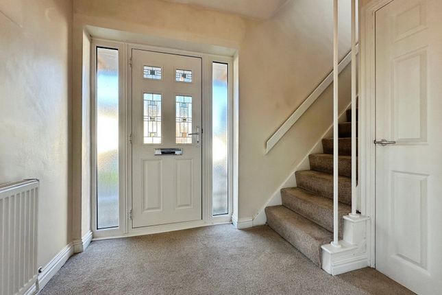 11, Mount Gardens, Codsall, Codsall photo 3