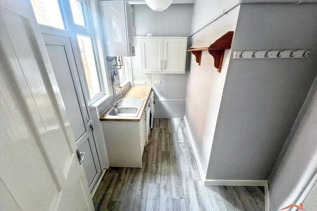 31, Olive Road, Cricklewood photo 4