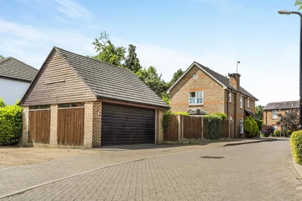 Thumbnail Detached house to rent in Brisson Close, Esher KT10, Esher,