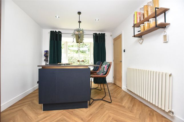 79, Birk Lane, Leeds photo 3
