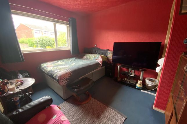 12, Burnt Firs Place, Dumfries photo 4