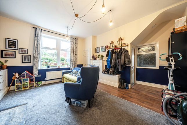 9, Lingards Terrace, Marsden photo 3
