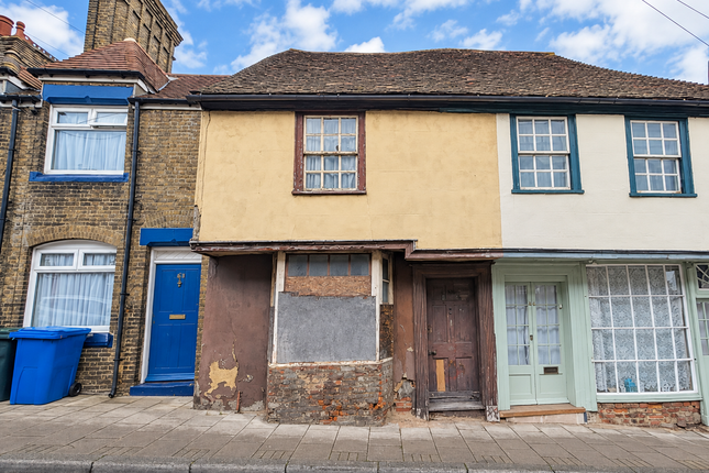3-bed terraced on 46 High Street, Milton Regis, 46 High Street, Milton Regis, Sittingbourne, £39,000