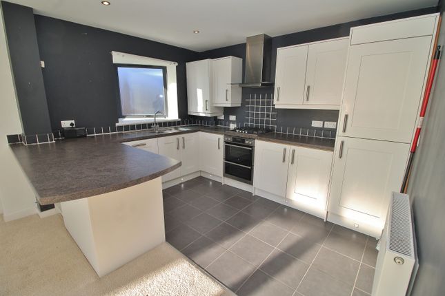 Flat 8 Channel House, 386, Sea Front, Hayling Island photo 4