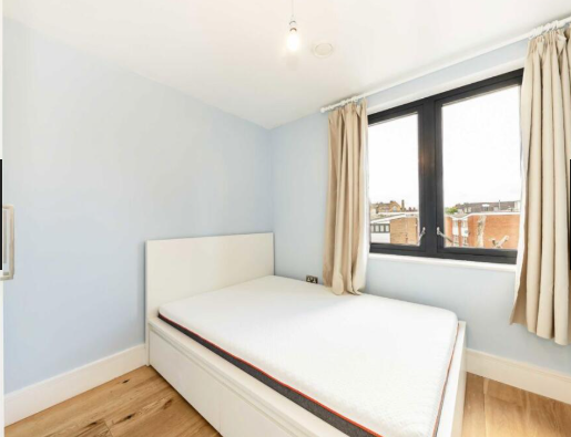 Flat 33, Argo House, London photo 4