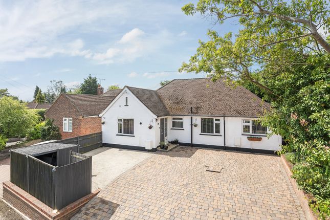 Thumbnail Property for sale in Old Hill, Woking