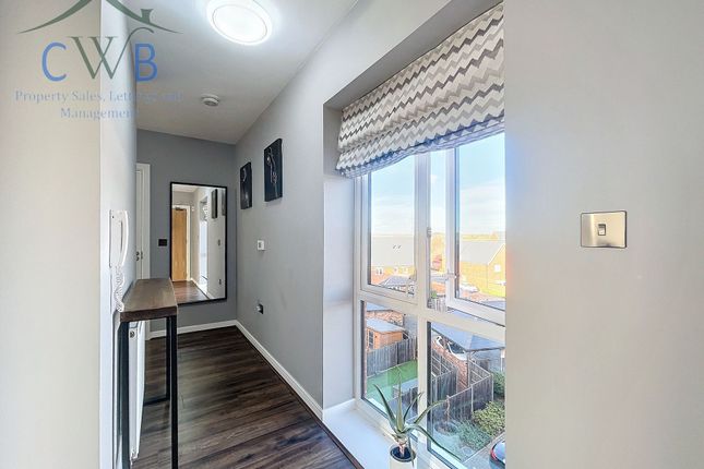 Flat 8, Murston House, Rochester photo 2