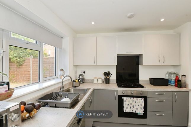 Brook Green, Bracknell photo 4