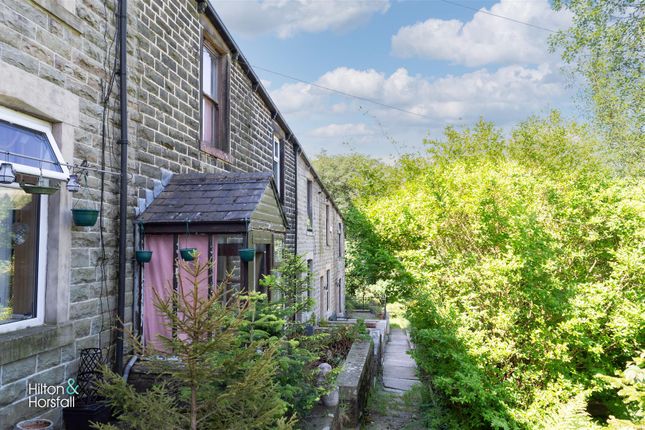 2-bed house on 26, North View, Rossendale, £90,000