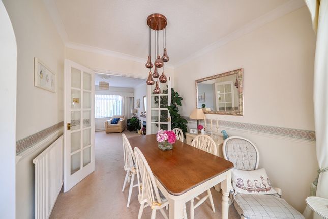 7, WILLOW WAY, Kidlington photo 4