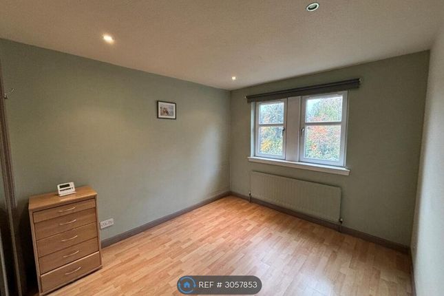 F, Oakshaw Street East, Paisley photo 5