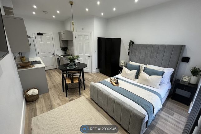 1-bed house on West Street, Banbury, £1,175/mo
