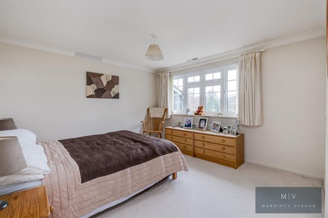 Detached house for sale in Beech Way, Selsdon, South Croydon