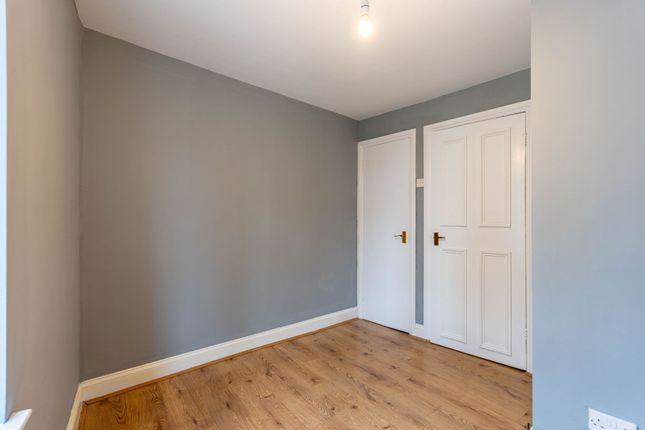 102a High Street, Rochester photo 5