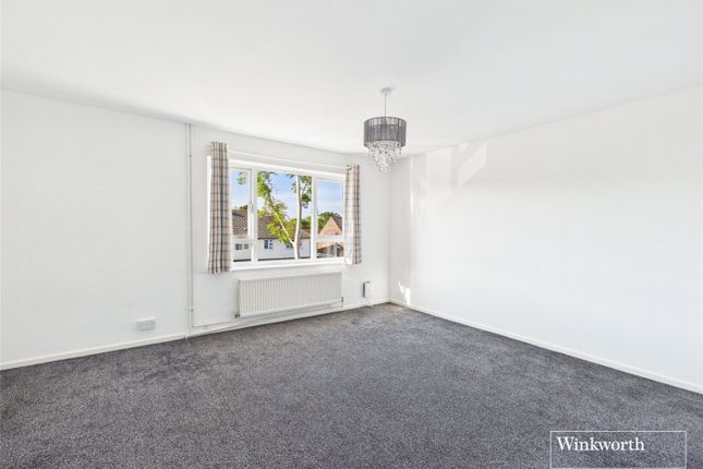 23A, Omers Rise, Reading photo 2