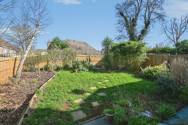 10, St. Francis Close, Maidstone photo 4