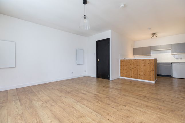2/2, 125, Bell Street, Glasgow photo 4