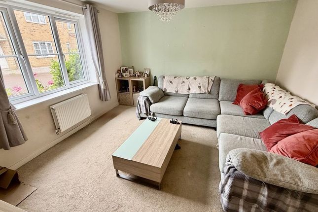 54, Turnstone Drive, Scunthorpe photo 2
