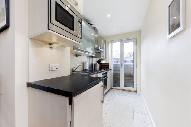 Flat for sale in Meridian Court, 9 Chambers Street, London