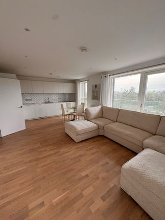 Arber House, The Green Quarter, Southall photo 2