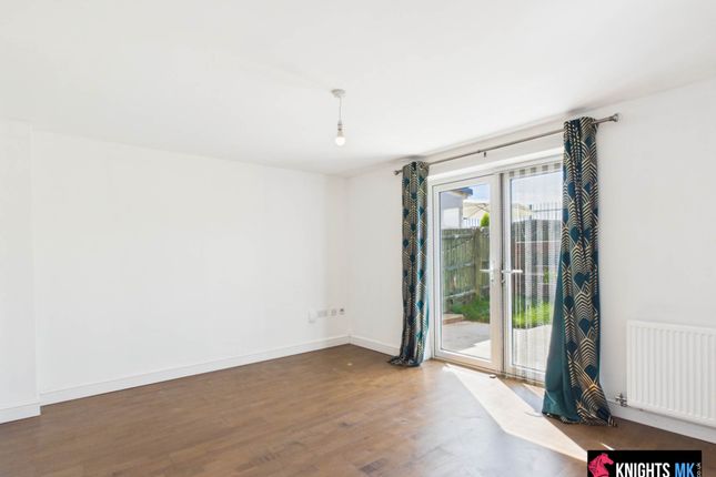 67, Oak Wood Drive, Corby photo 4