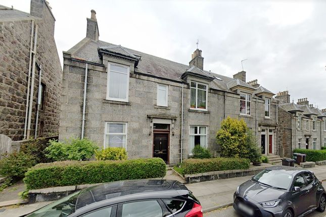 Thumbnail Flat for sale in 97, Leslie Terrace, Aberdeen AB253Xb