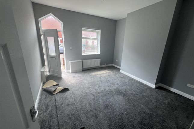 16, Ash Street, Manchester photo 3