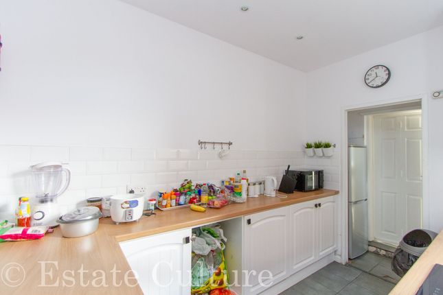 4 Copperfield Road, Coventry photo 3