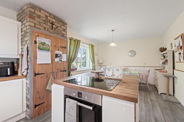 11, Downham Road, Wisbech photo 4